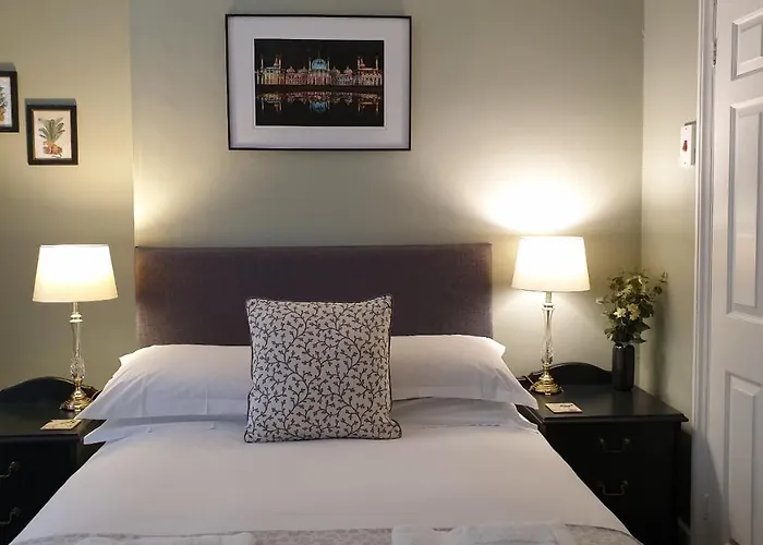 Starlings Guest House